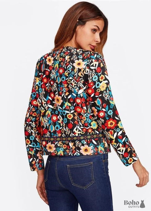 Chaqueta corta estilo boho chic